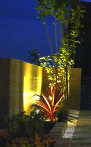 お庭の施工例　アジア風のアジアンモダン